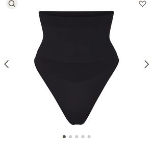 Skims core control thong